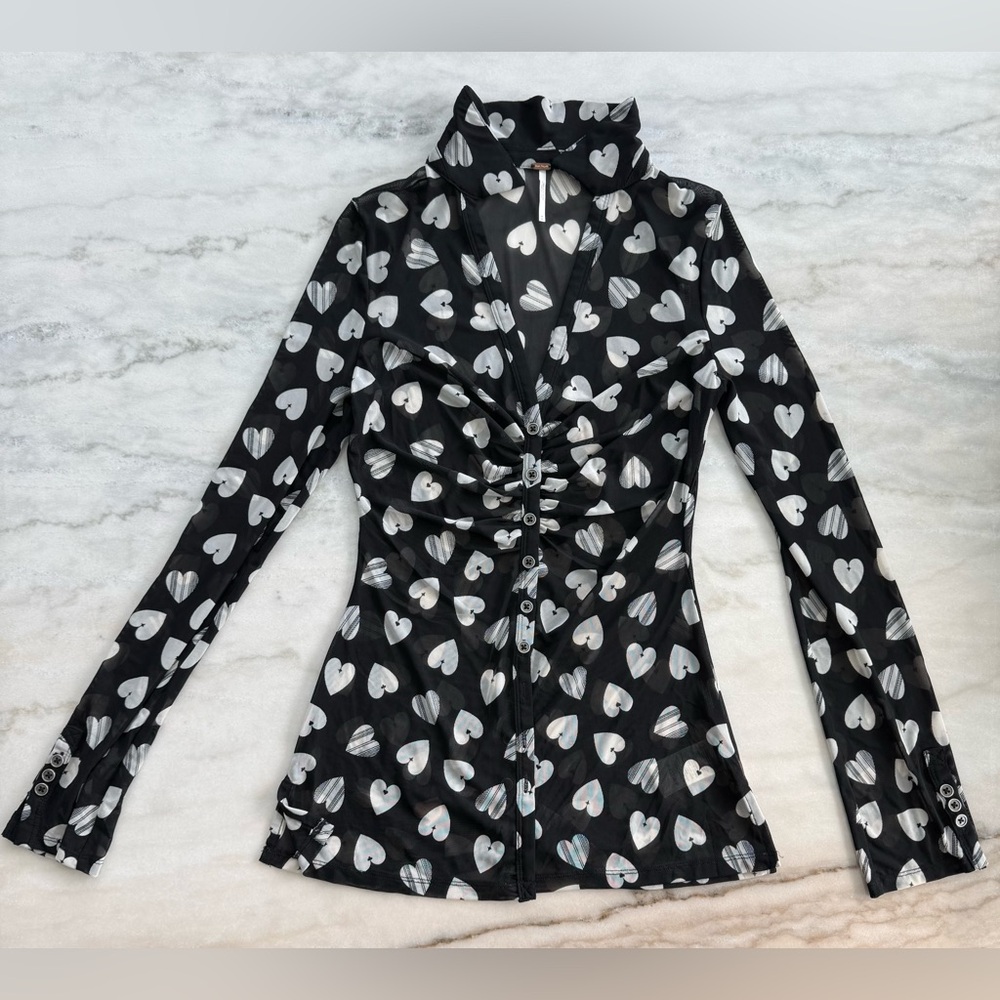Free People Women’s Lucky Shirtee Size M - Picture 2 of 13